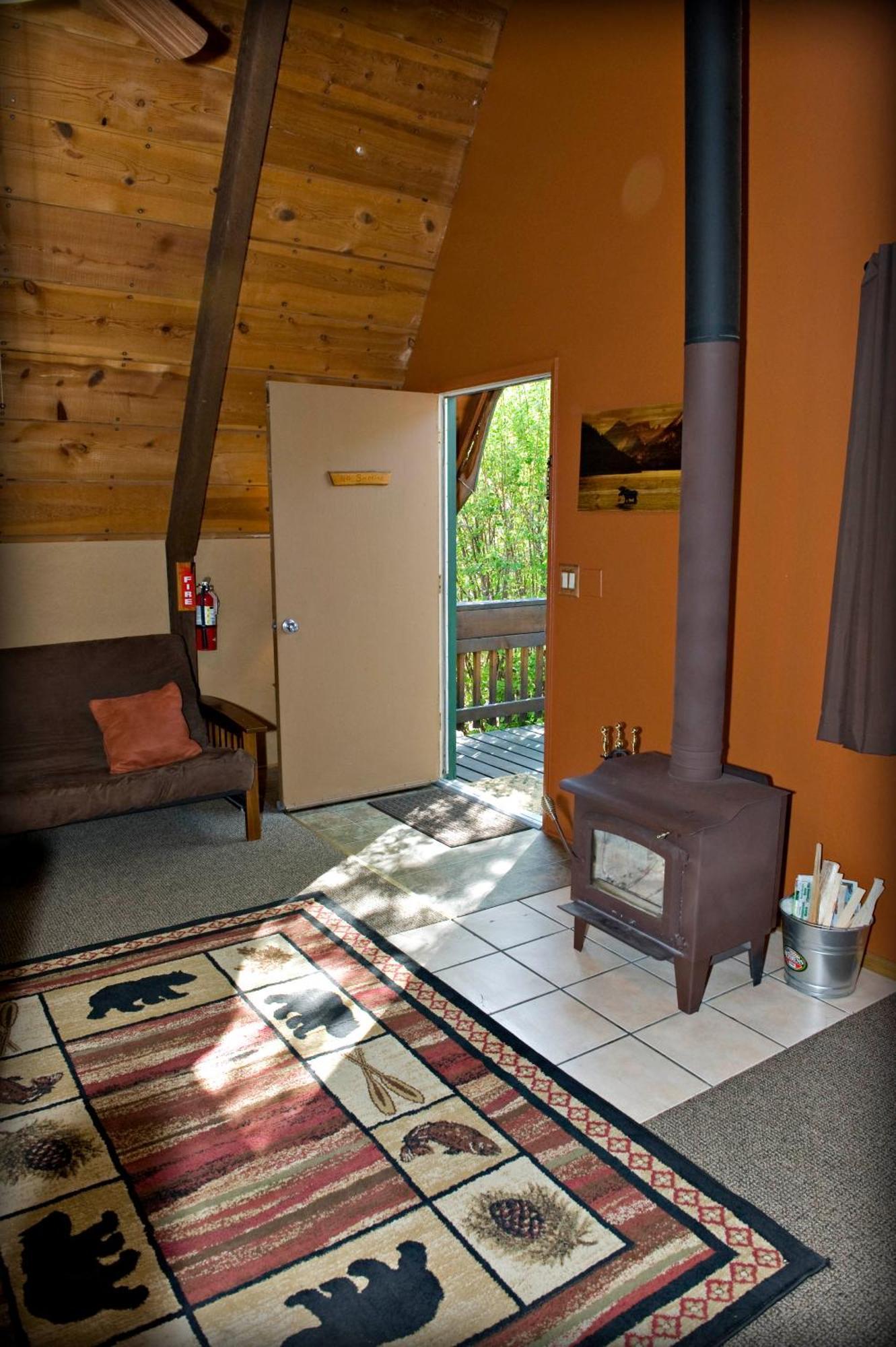 Hotel Cabins On Strawberry Hill Pine Exterior foto